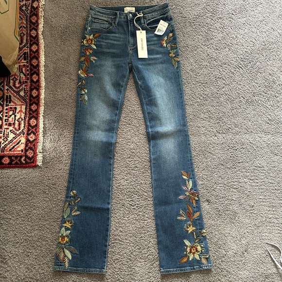 DRIFTWOOD Denim - NWT: Driftwood Kelly Embroidered Jeans